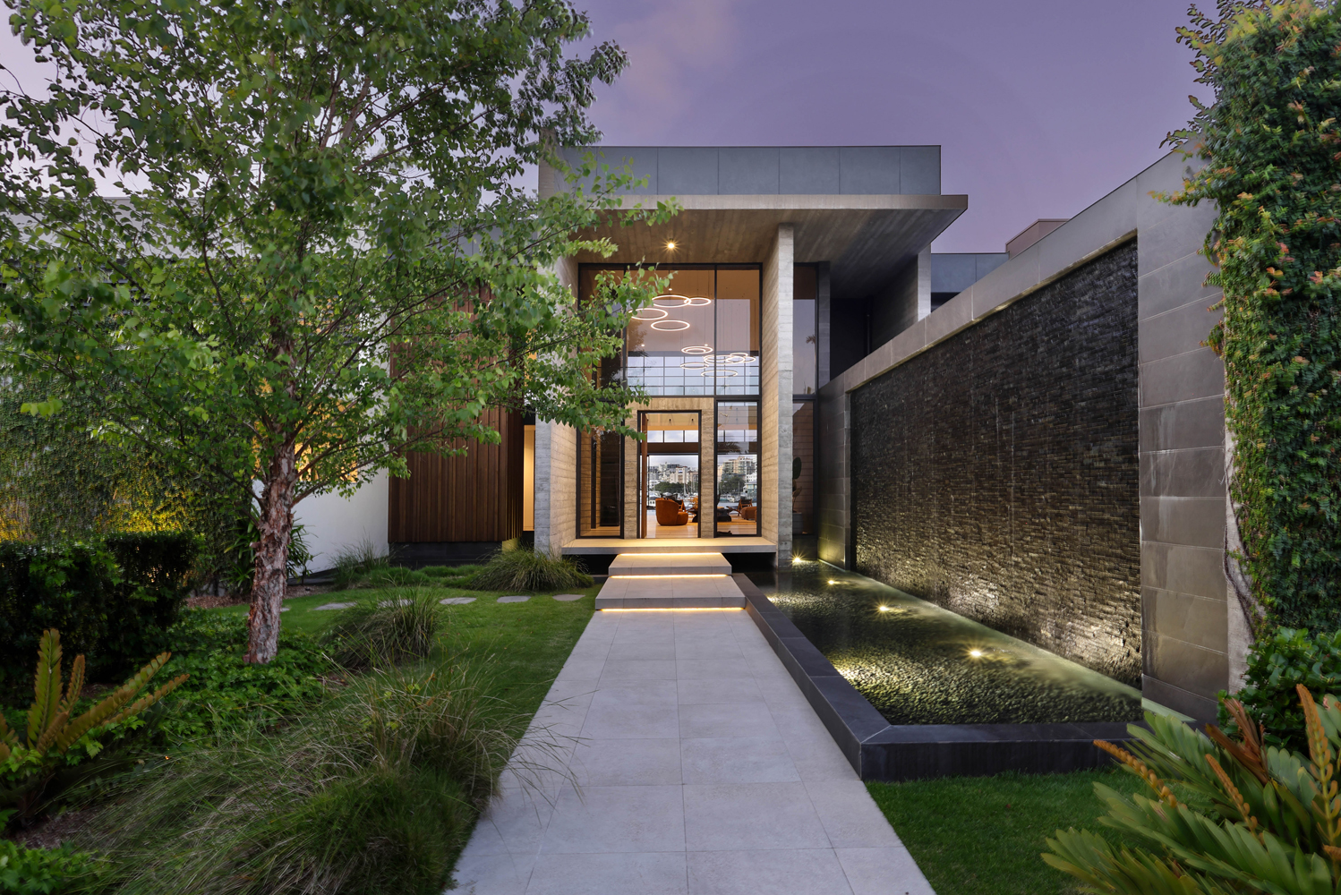 Living Style Landscapes Sunshine Coast, Using high-quality materials, our experts construct award-winning designs.